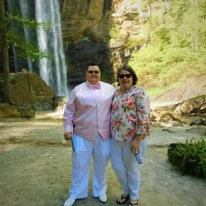 Meet your Posher, Angelina